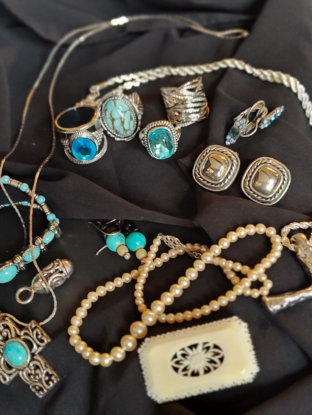 Turquoise and Silver Mixed Jewelry Set - Great Looking Women's Accessories